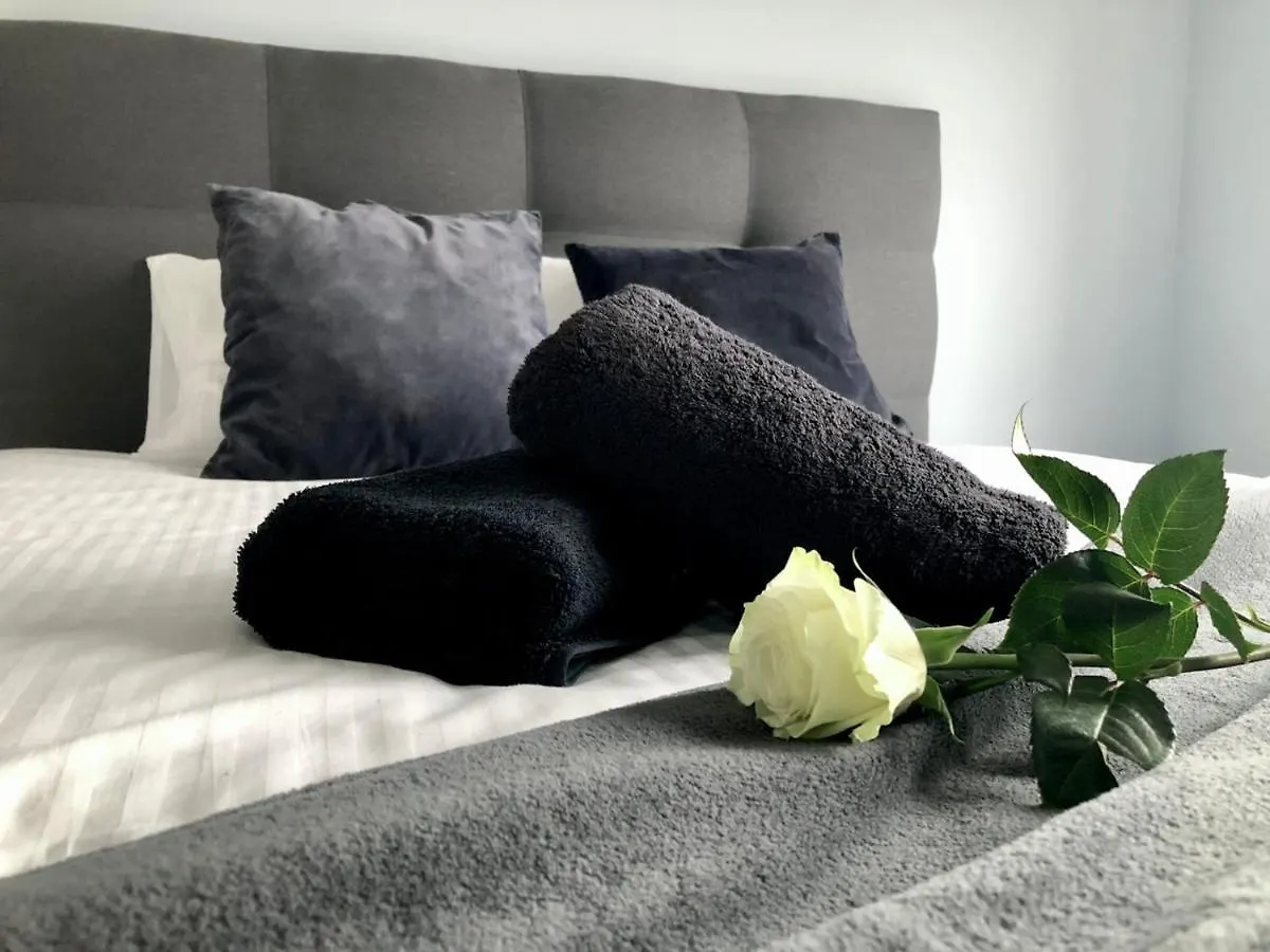 Apartment Klobucka Warsaw